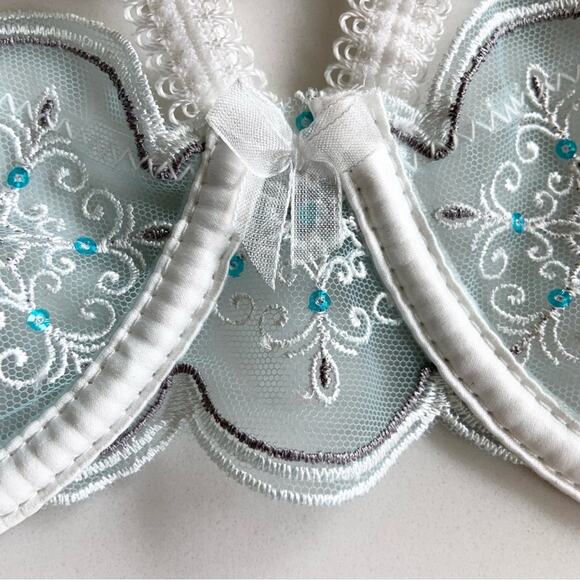 Roma Confidential Snow Queen Snowflake Metallic Sequin Bra Size Small NEW - Picture 10 of 16